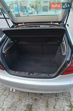 Купе Mercedes-Benz C-Class 2004 в 