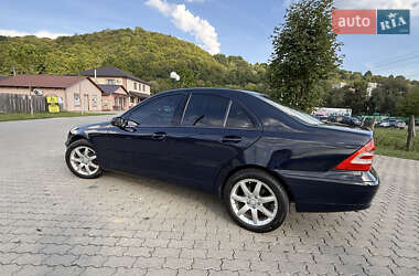 Седан Mercedes-Benz C-Class 2000 в 