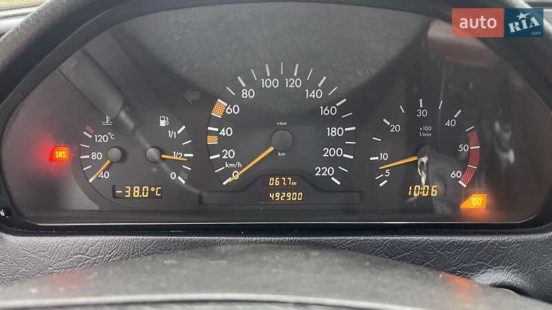 Універсал Mercedes-Benz C-Class 1999 в Житомирі