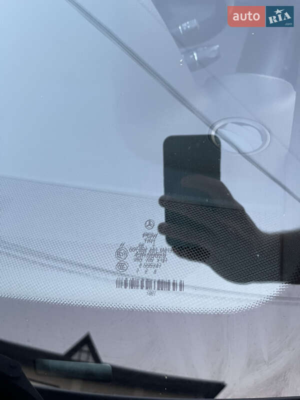 Седан Mercedes-Benz C-Class 2011 в Могилев-Подольске