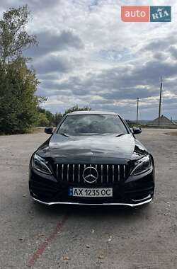 Седан Mercedes-Benz C-Class 2017 в 
