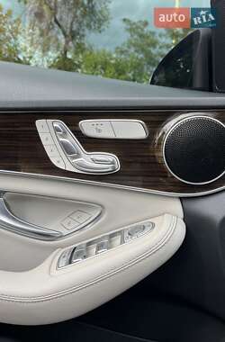 Седан Mercedes-Benz C-Class 2017 в 