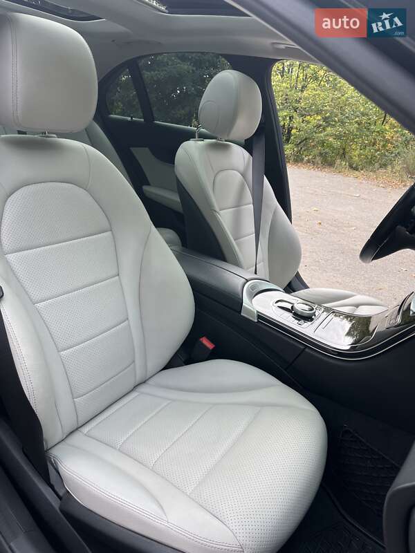 Седан Mercedes-Benz C-Class 2017 в Харькове фото 6 Седан Mercedes-Benz C-Class 2017 в Харькове