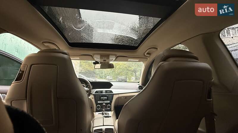 Купе Mercedes-Benz C-Class 2012 в Києві фото 13 Купе Mercedes-Benz C-Class 2012 в Києві