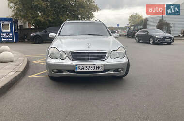 Універсал Mercedes-Benz C-Class 2003 в Києві