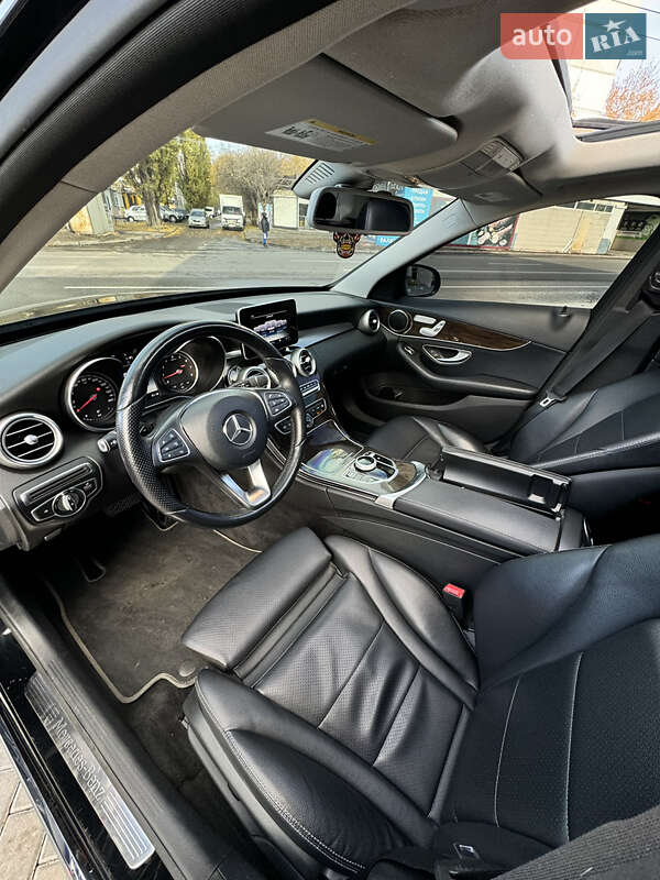 Седан Mercedes-Benz C-Class 2017 в Києві