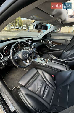 Седан Mercedes-Benz C-Class 2017 в 