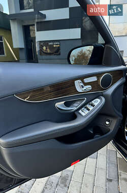 Седан Mercedes-Benz C-Class 2017 в 