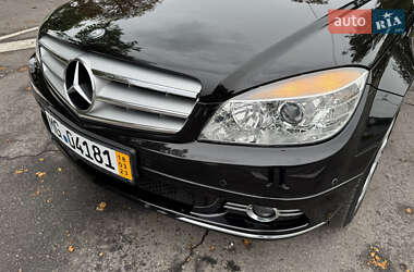 Универсал Mercedes-Benz C-Class 2009 в 