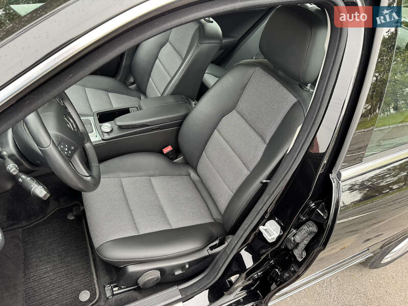 Универсал Mercedes-Benz C-Class 2009 в Виннице
