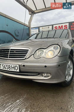 Универсал Mercedes-Benz C-Class 2003 в 