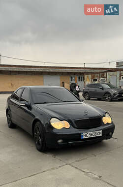 Седан Mercedes-Benz C-Class 2002 в 