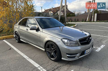 Седан Mercedes-Benz C-Class 2012 в 