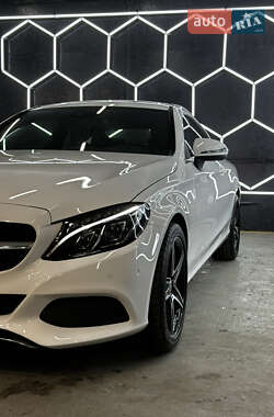 Купе Mercedes-Benz C-Class 2016 в 