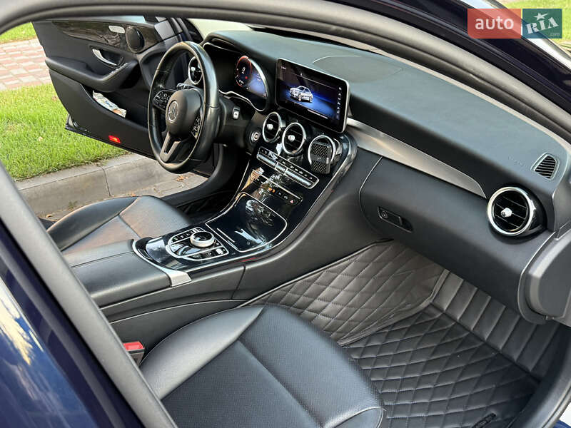 Седан Mercedes-Benz C-Class 2019 в Одессе