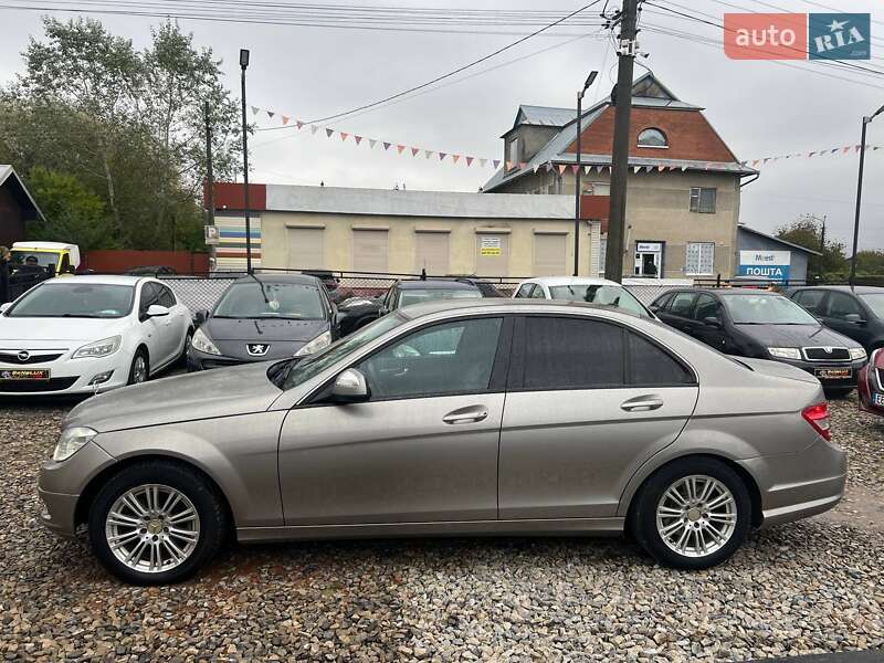 Седан Mercedes-Benz C-Class 2007 в Коломые