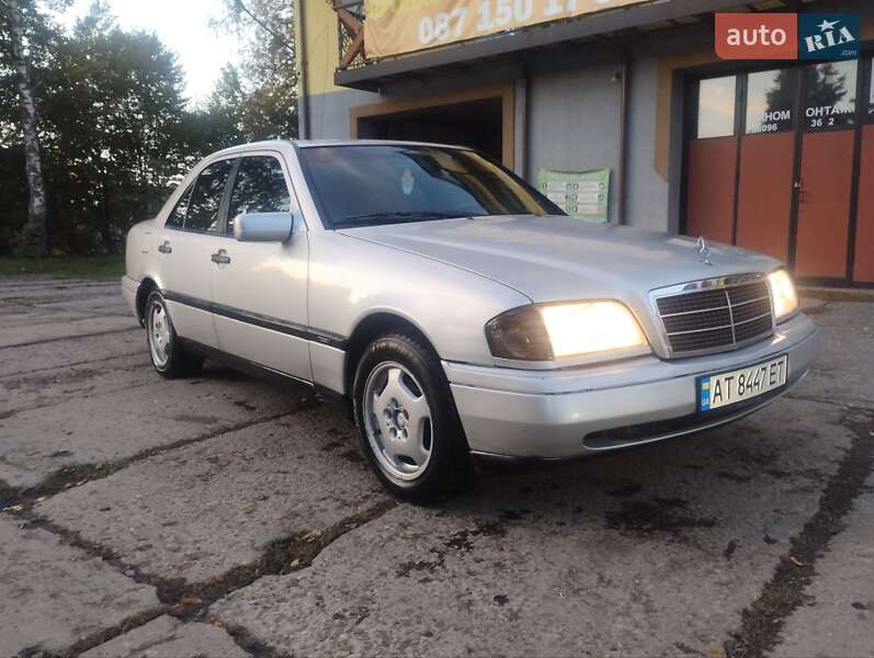 Седан Mercedes-Benz C-Class 1996 в Коломиї