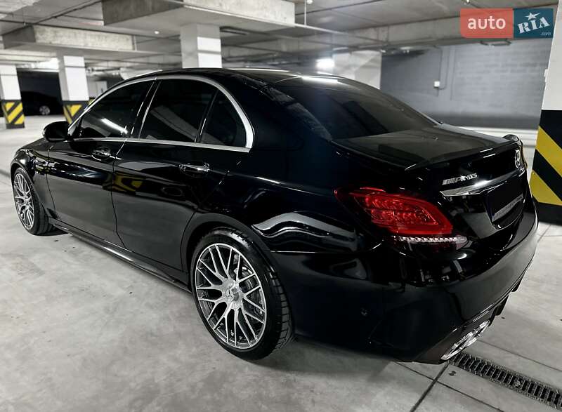 Седан Mercedes-Benz C-Class 2019 в Дніпрі