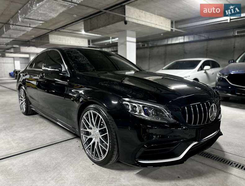 Седан Mercedes-Benz C-Class 2019 в Дніпрі