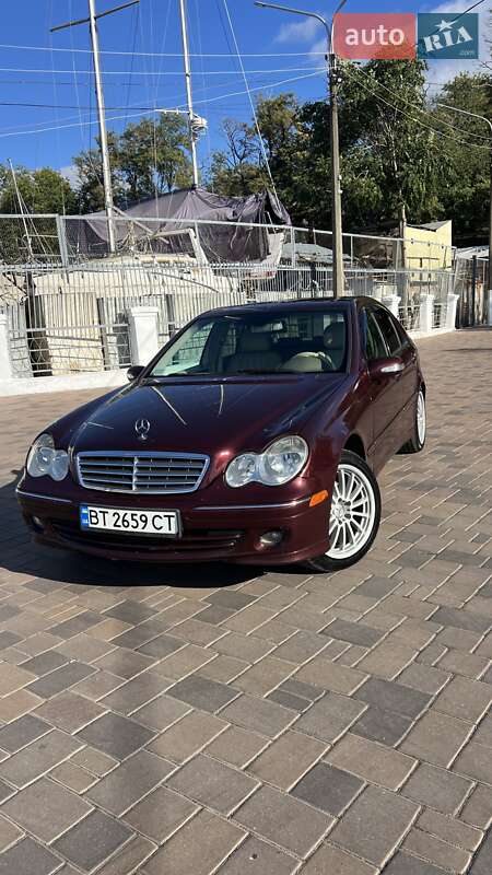 Mercedes-Benz C-Class 2006