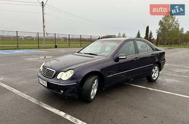 Седан Mercedes-Benz C-Class 2003 в Луцьку