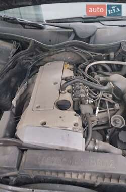 Седан Mercedes-Benz C-Class 2002 в 