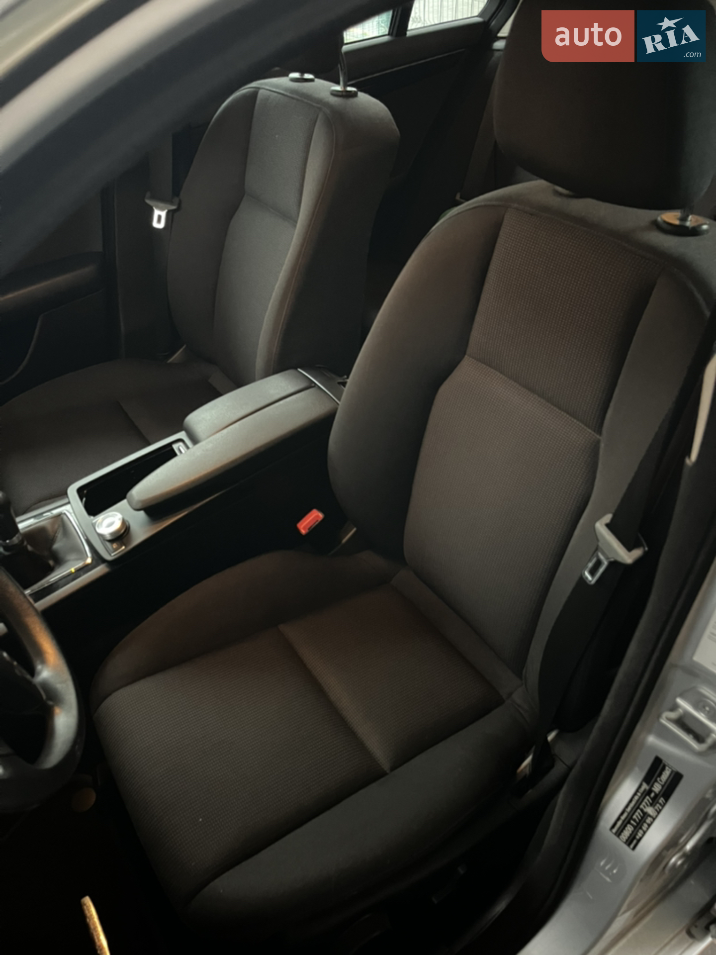 2010 Mercedes-Benz C-klasse - мініатюра 15