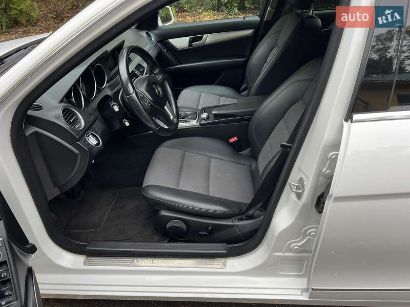 Седан Mercedes-Benz C-Class 2013 в Одесі