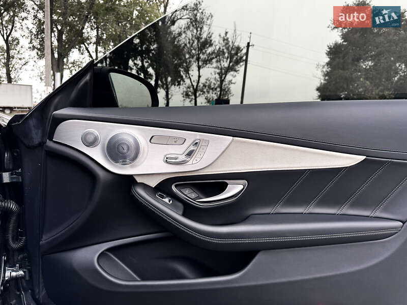 Седан Mercedes-Benz C-Class 2017 в Днепре