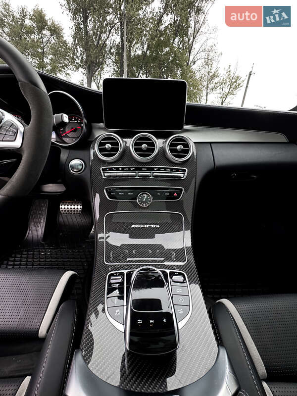 Седан Mercedes-Benz C-Class 2017 в Днепре