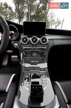 Седан Mercedes-Benz C-Class 2017 в 