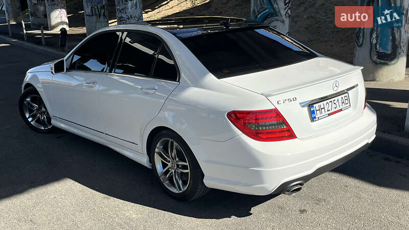 Седан Mercedes-Benz C-Class 2013 в Одесі