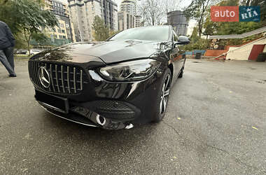 Седан Mercedes-Benz C-Class 2023 в 