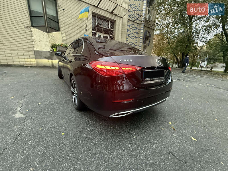 Седан Mercedes-Benz C-Class 2023 в Киеве