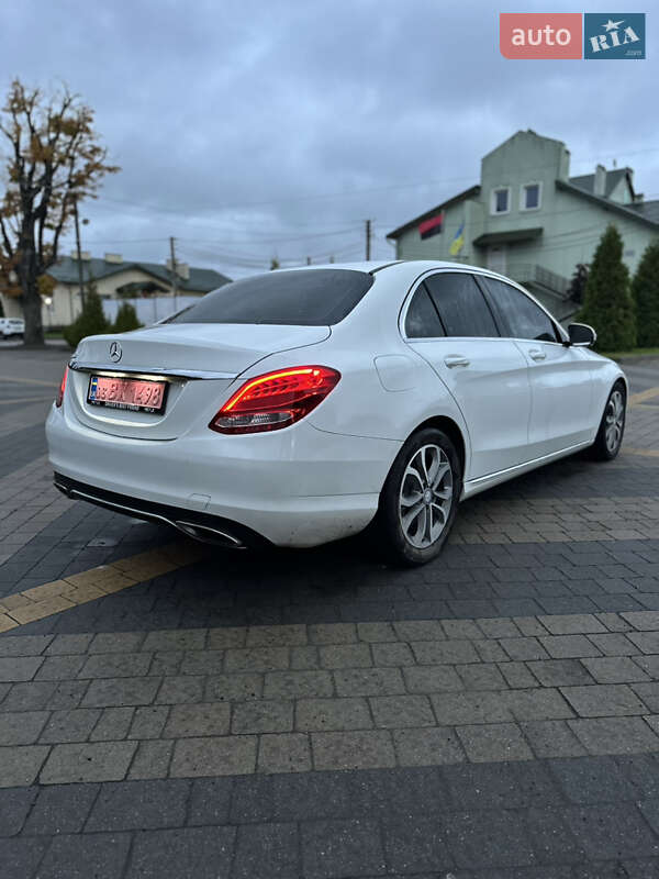 Седан Mercedes-Benz C-Class 2017 в Львове
