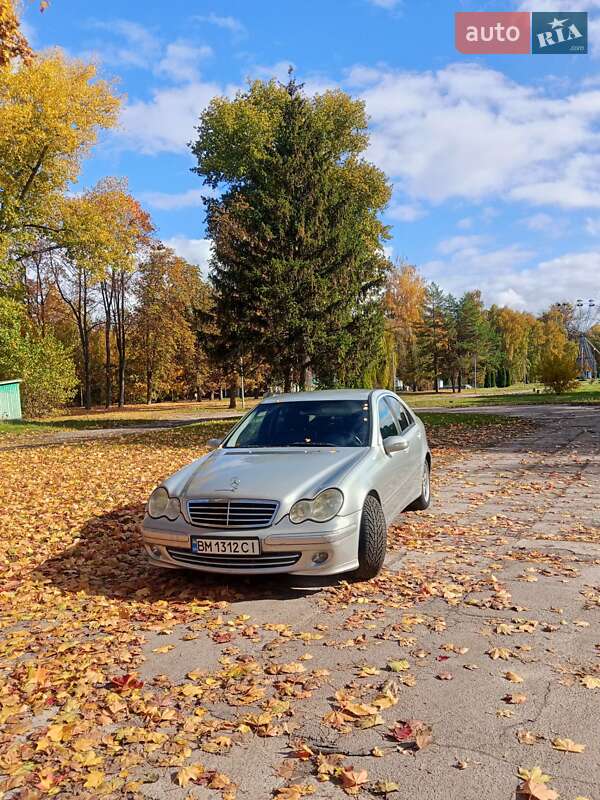 Седан Mercedes-Benz C-Class 2004 в Сумах