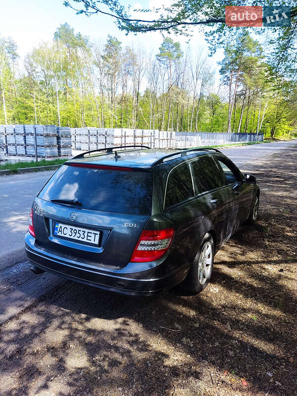 Універсал Mercedes-Benz C-Class 2009 в Луцьку фото 10 Універсал Mercedes-Benz C-Class 2009 в Луцьку