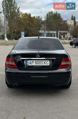 Седан Mercedes-Benz C-Class 2011 в 