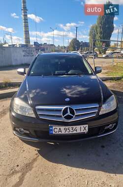 Универсал Mercedes-Benz C-Class 2008 в Киеве