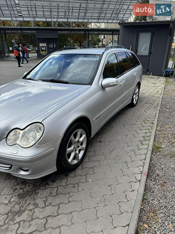 Универсал Mercedes-Benz C-Class 2007 в Луцке