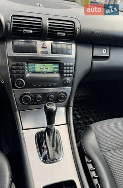 Универсал Mercedes-Benz C-Class 2007 в 