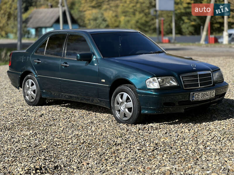Седан Mercedes-Benz C-Class 1998 в Черновцах