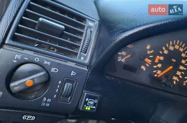 Седан Mercedes-Benz C-Class 1994 в 