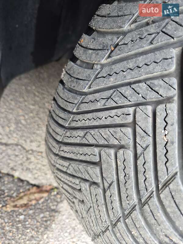 Седан Mercedes-Benz C-Class 2011 в Виннице