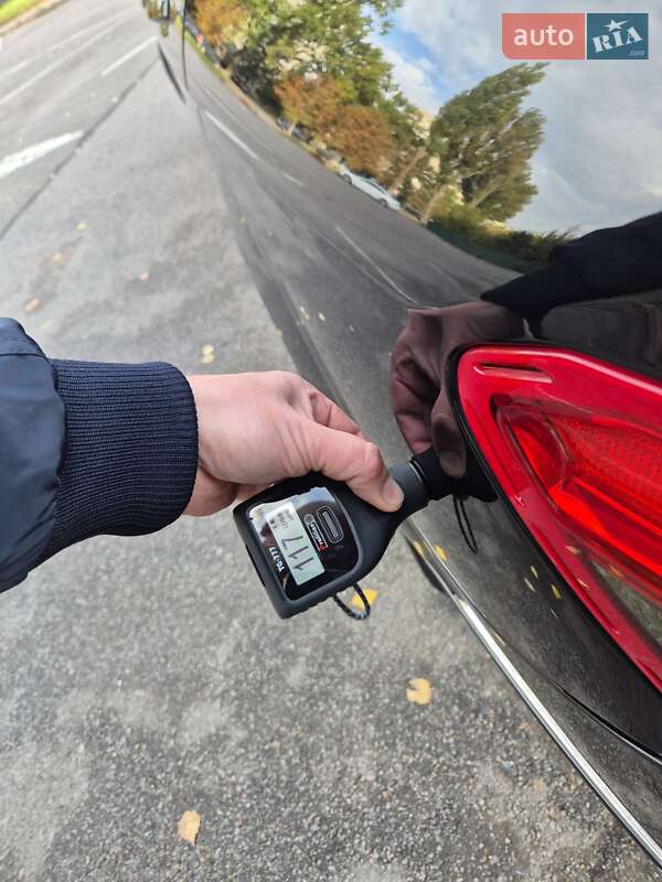 Седан Mercedes-Benz C-Class 2011 в Виннице