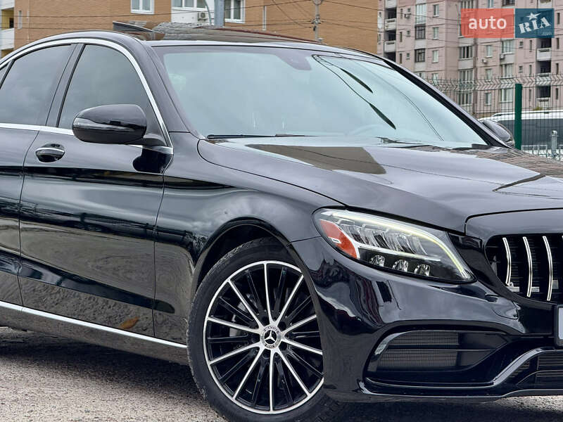 Седан Mercedes-Benz C-Class 2021 в Киеве