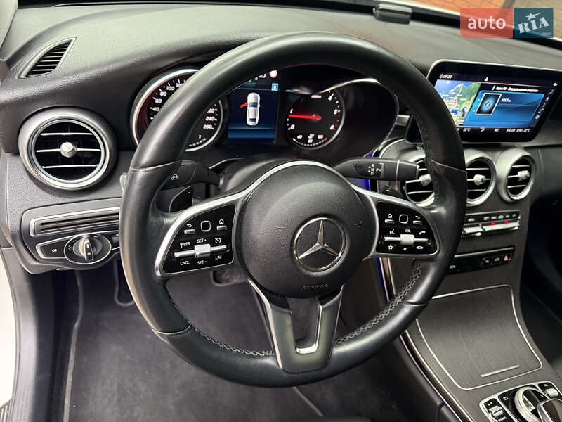 Седан Mercedes-Benz C-Class 2018 в Києві
