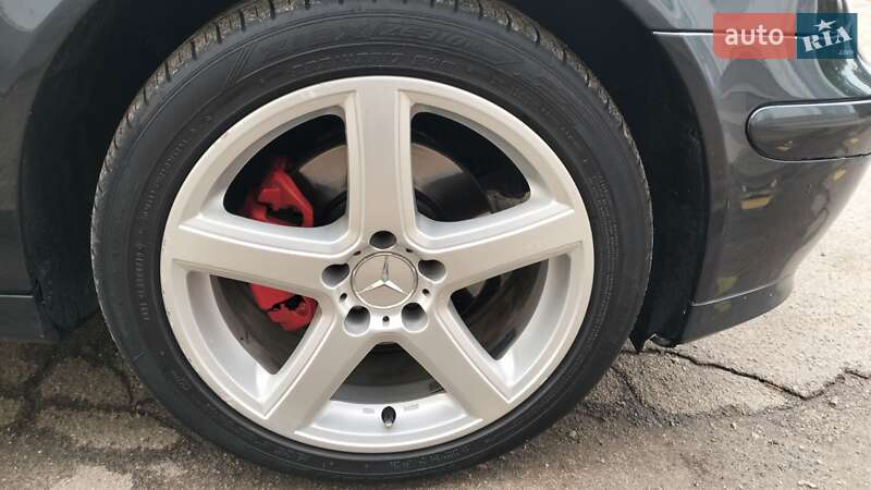 Седан Mercedes-Benz C-Class 2004 в Новій Одесі