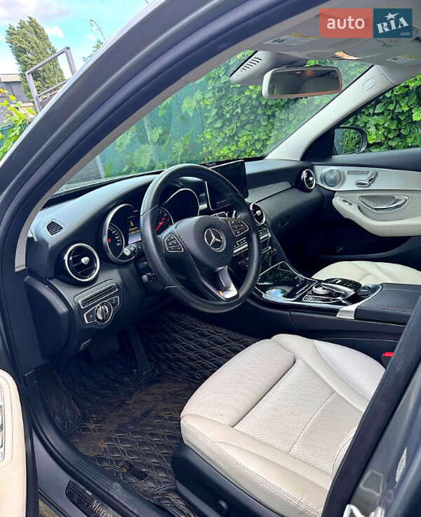Седан Mercedes-Benz C-Class 2015 в Києві