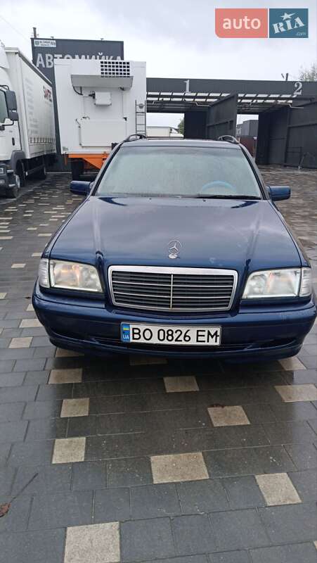 Универсал Mercedes-Benz C-Class 2000 в Бучаче